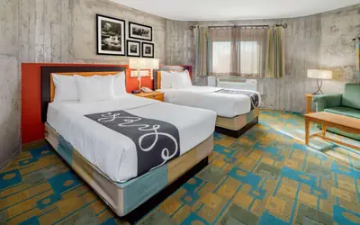 La Quinta Inn & Suites by Wyndham Irvine Spectrum