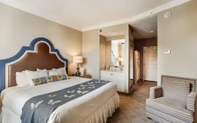 Dollywood's DreamMore Resort and Spa