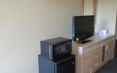 Howard Johnson by Wyndham Torrance