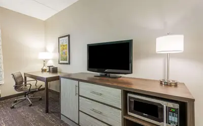 La Quinta by Wyndham Jamestown