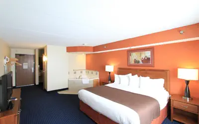 AmericInn by Wyndham Cedar Rapids Airport