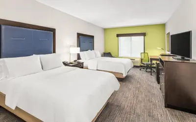 Holiday Inn Express & Suites Wilmington-Newark by IHG