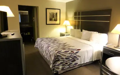 Red Roof Inn Columbia, TN