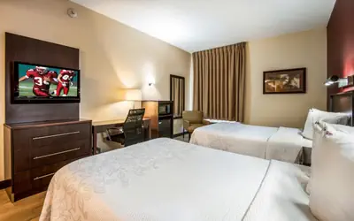 Red Roof Inn PLUS Raleigh Downtown NCSU Conv Center