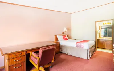 OYO Hotel Daleville AL Hwy 84