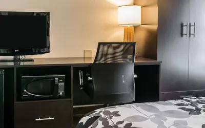 Sleep Inn Midland - Bay City West