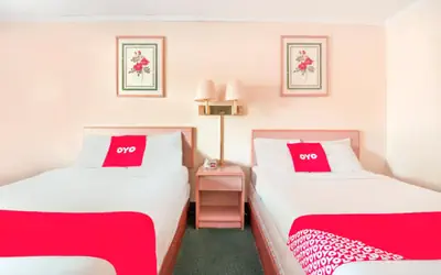 OYO Hotel Durham West Hills