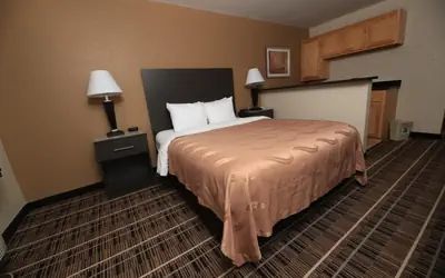 Quality Inn DFW Airport North - Irving