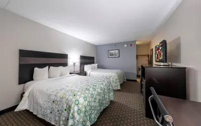 HomeTown Inn by Red Roof East Syracuse