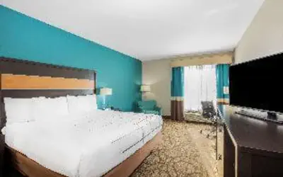 Spark by Hilton Little Rock West