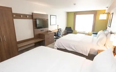 Holiday Inn Express & Suites Iron Mountain by IHG