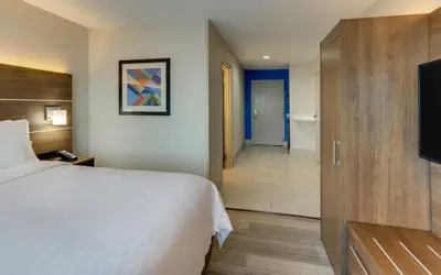 Holiday Inn Express - Cincinnati North - Monroe by IHG