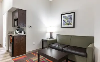 Holiday Inn Express & Suites New Martinsville by IHG