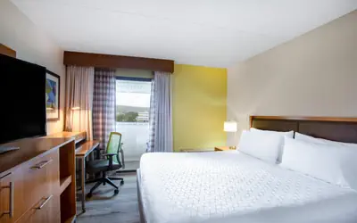 Holiday Inn Express Hotel & Suites Philadelphia - King of Prussia by IHG