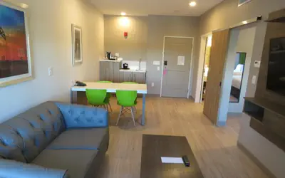 Wyndham Garden College Station