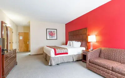 Ramada by Wyndham Columbus North
