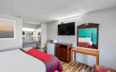 Hotel O Columbia Downtown near I-65