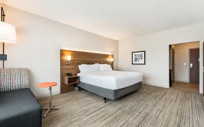 Holiday Inn Express & Suites - Carrollton West by IHG