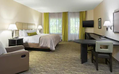 Candlewood Suites Grove City - Outlet Center by IHG