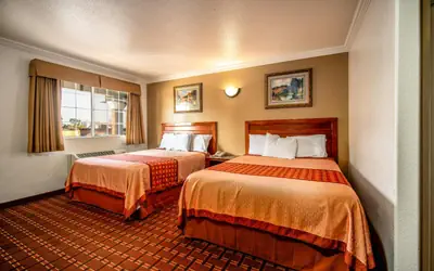 Regency Inn & Suites Downey