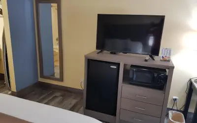 Days Inn by Wyndham Cleveland TN