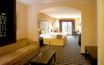 Holiday Inn Express and Suites Beeville by IHG