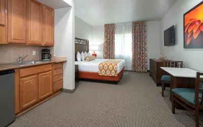 Tahiti All-Suite Resort