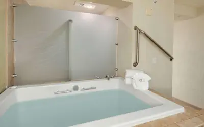 Hotel Nexus; BW Signature Collection