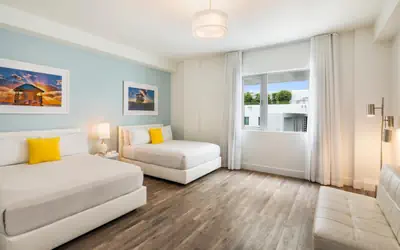 President Hotel Villa