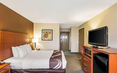 Quality Inn Sheboygan North I-43