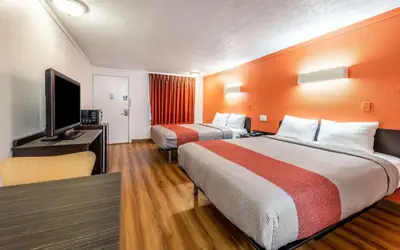 Motel 6-Mansfield, OH