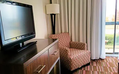 Holiday Inn Irving Las Colinas by IHG