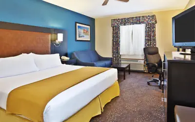 Holiday Inn Express Mackinaw City by IHG