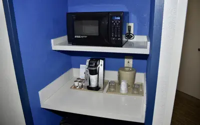 Holiday Inn Express Windsor Sonoma Wine Country by IHG