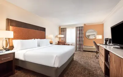 Holiday Inn Fort Lauderdale Airport by IHG