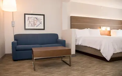 Holiday Inn Express & Suites Colorado Springs North, an IHG Hotel