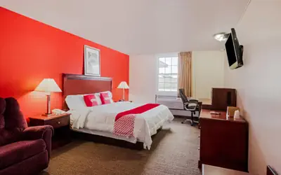 OYO Hotel Morton East Peoria I-74