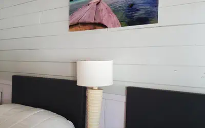 Hollywood Gardens Inn & Suites