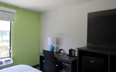 Clarion Pointe McDonough