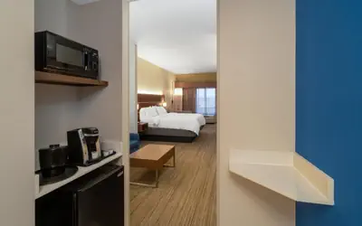 Holiday Inn Express Hotel & Suites Talladega by IHG