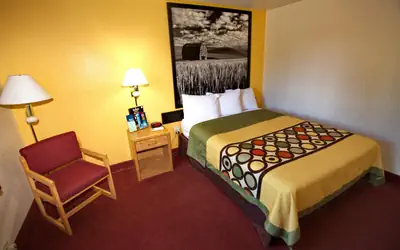 Super 8 by Wyndham Elko