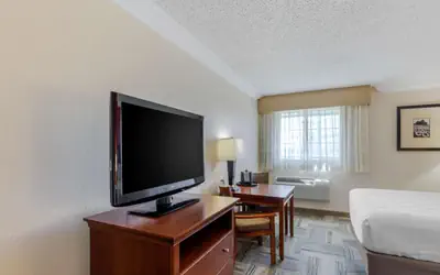 Best Western Plus Loveland Inn