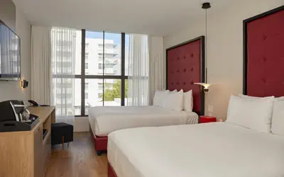 Uma House by Yurbban South Beach