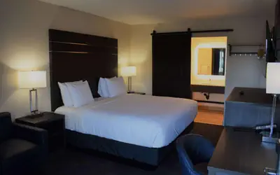 Travelodge by Wyndham Santa Rosa Wine Country