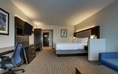 Holiday Inn Express & Suites - Mount Vernon by IHG