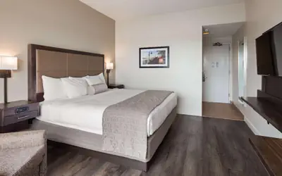 Best Western Plus Coastline Inn