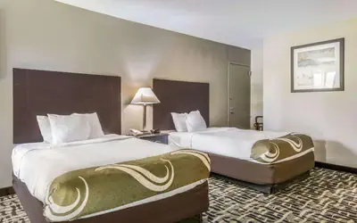 Quality Inn & Suites York East