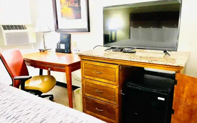 Baymont by Wyndham Hutchinson