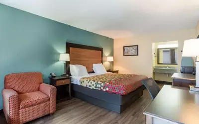 Econo Lodge Gallatin - Metro Nashville