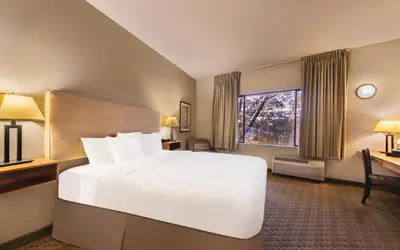 Gaia Hotel & Spa Redding, an Ascend Collection Hotel